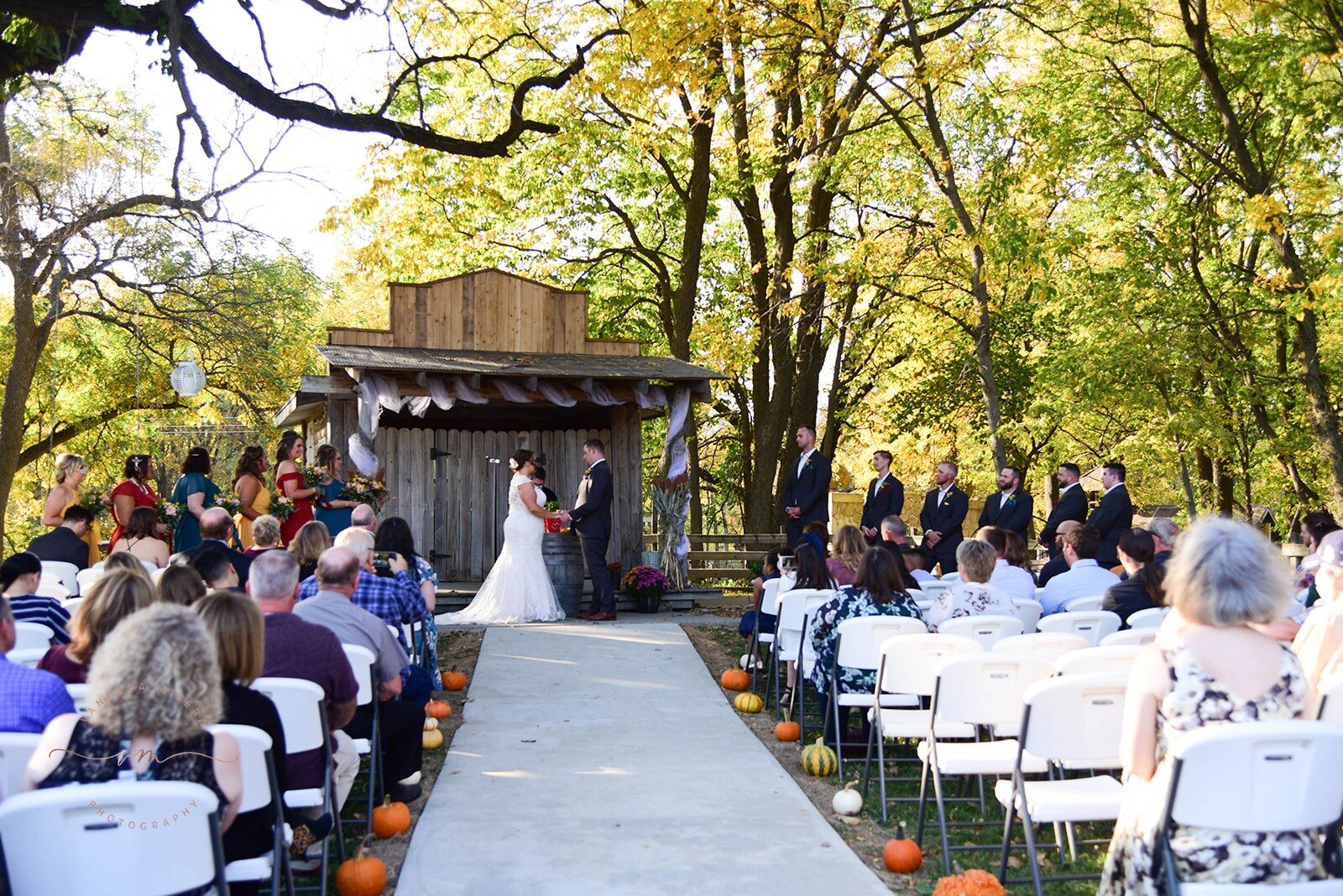 103121-owh-liv-hauntedwedding-p10